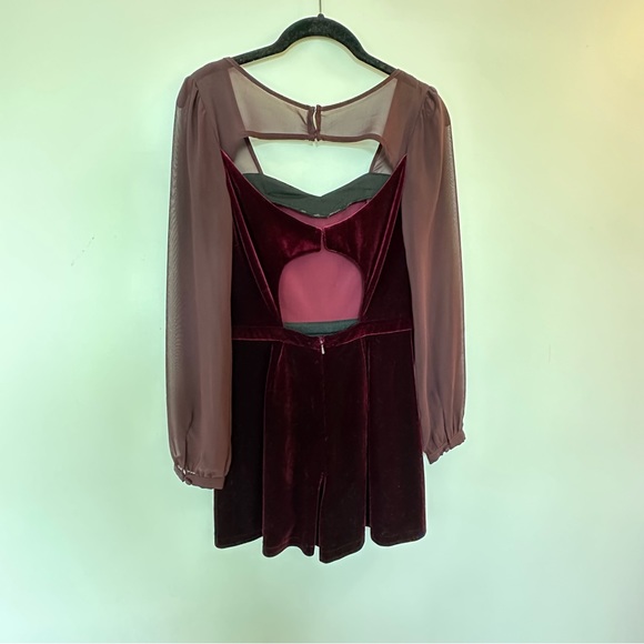 TopShop | Velvet Romper - Picture 4 of 5